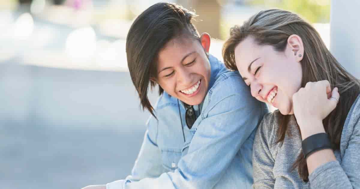 レズビアンは性感染症の検査を受ける必要がありますか?